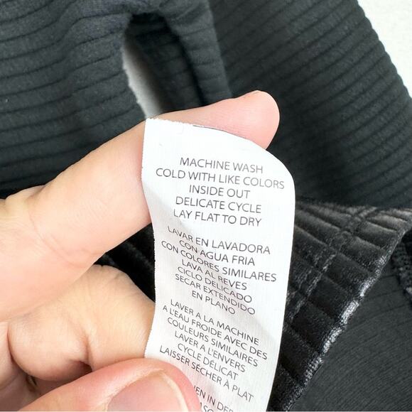 Fabletics Bre Long-Sleeve Tunic Top Sweatshirt Textured Faux Leather Look Size L - Picture 13 of 15